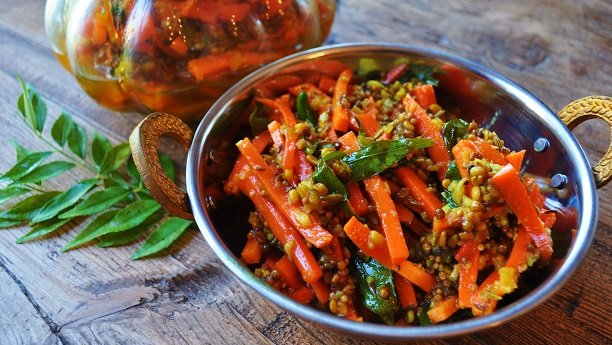 gajar-ka-achar_8629